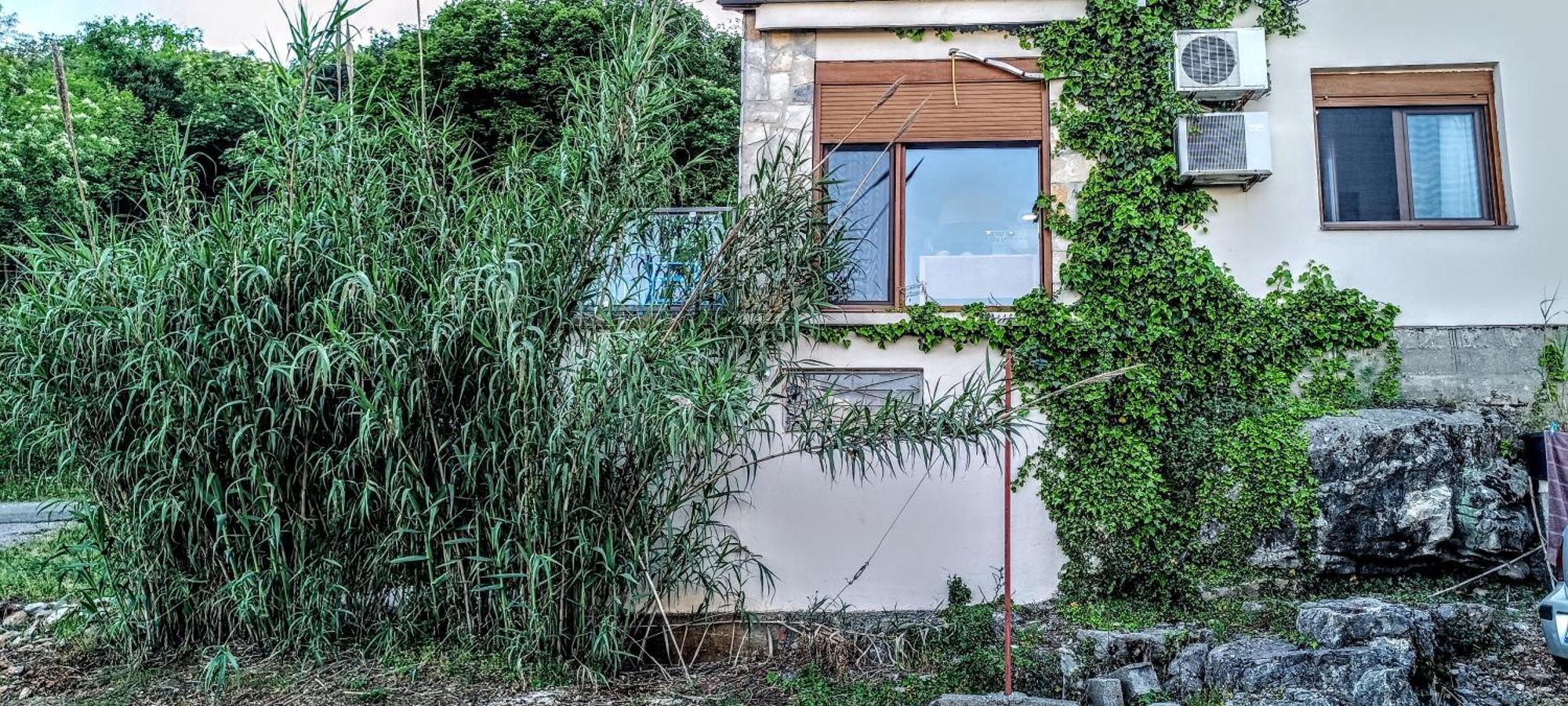 Holiday Home Haustor With Skadar Lake View Podgorica Extérieur photo