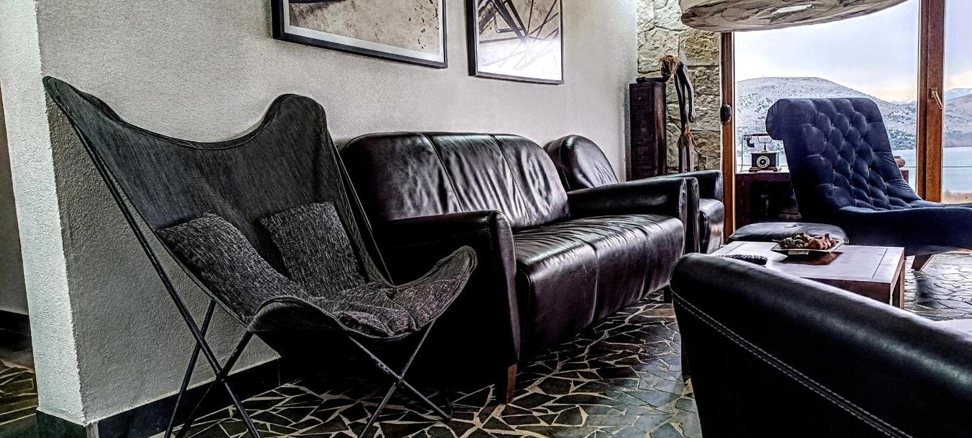 Holiday Home Haustor With Skadar Lake View Podgorica Extérieur photo